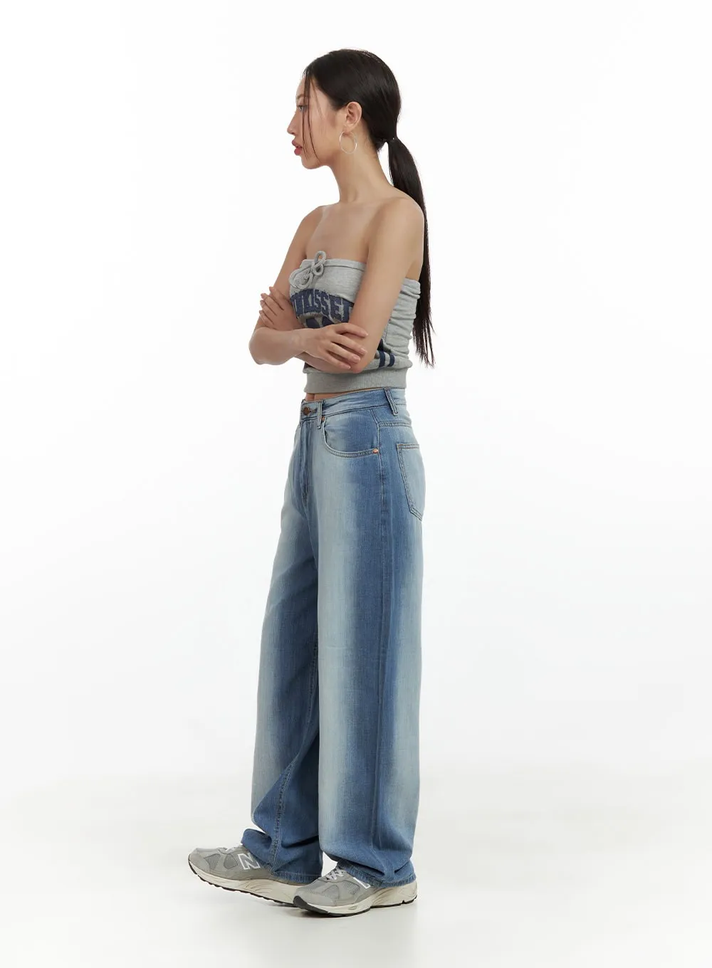 Contrasted Washed Baggy Jeans CU420