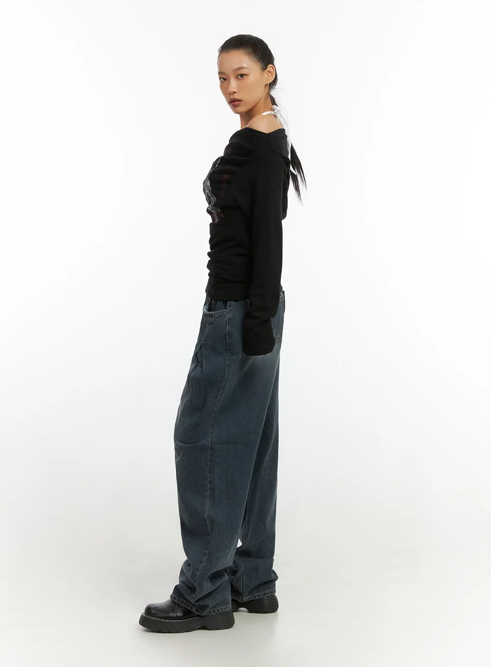 Eloise Pintuck Wide Fit Baggy Jeans IO409