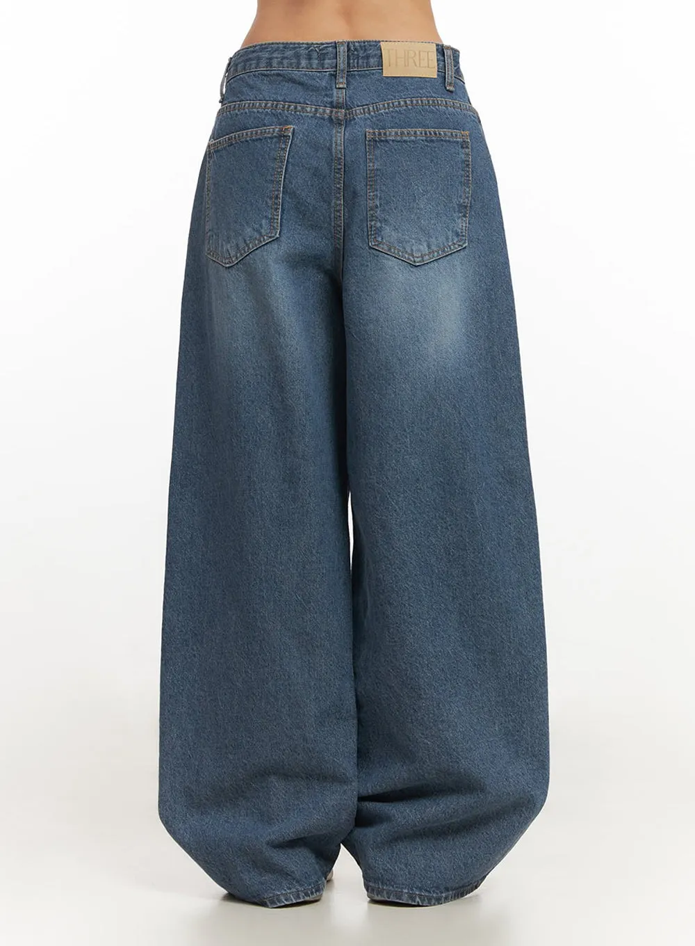 Emi Wide-Leg Baggy Jeans IM513